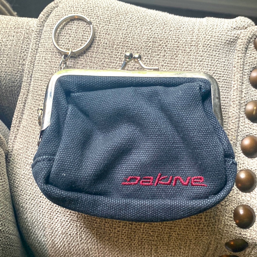 Dakine brand coin purse key chain